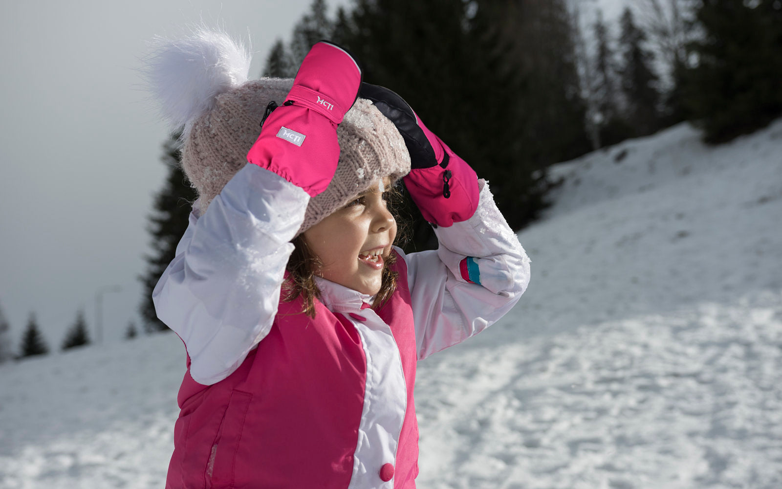 Kid's Mittens: Warmth, Comfort, and Style for Young Hands – MCTi