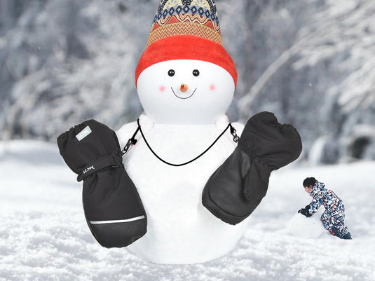 Stay-on Snow Mittens for Outdoor Playing